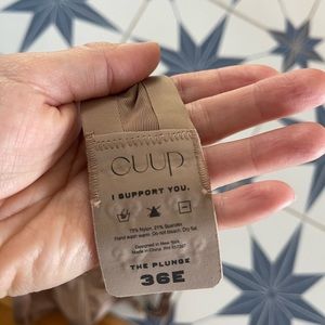 CUUP the Plunge Taupe 36E